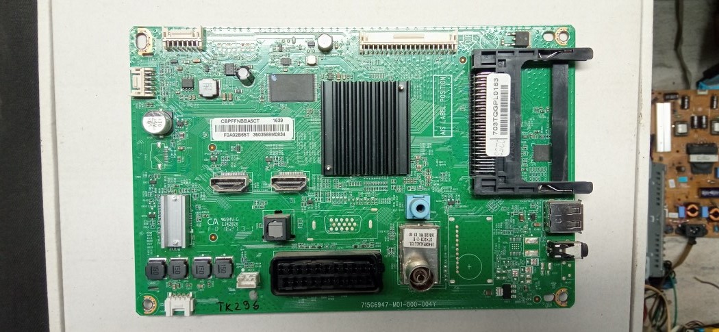 TK296 PHILIPS 32PHT4201-12 TPN16.2ELA MAIN 715G6947-M01-000-004Y